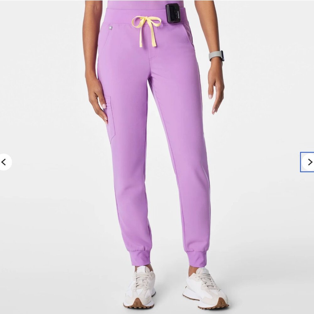 Wild Iris Zamora Jogger